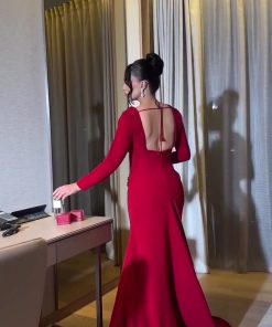 Alternative view of فستان سهرة أحمر طويل