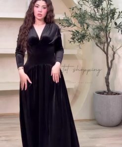 فستان سهرة مخمل اسود