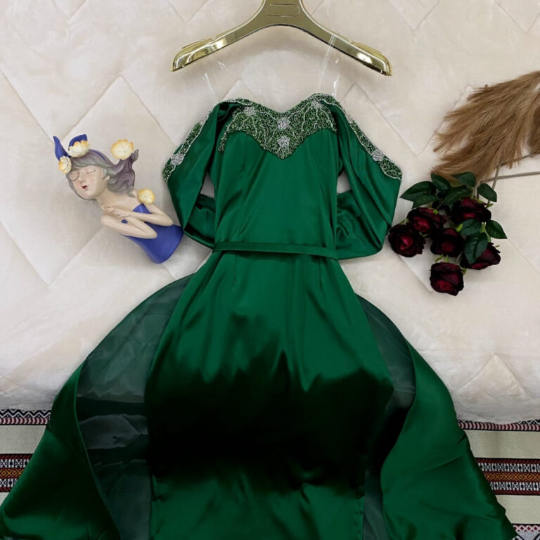⁦فستان سهرة روووعه⁩ - الصورة ⁦2⁩
