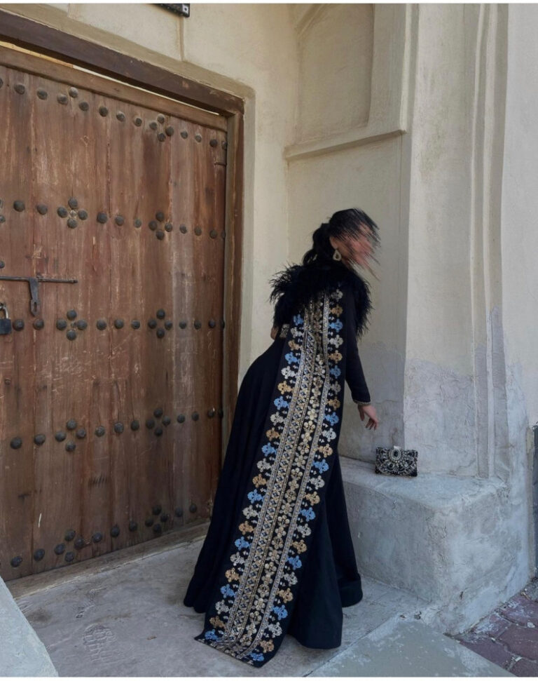 ⁦فستان سهرة روووعه⁩ - الصورة ⁦3⁩