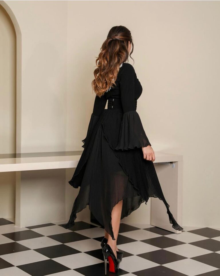 ⁦فساتين بنات جدة⁩ - الصورة ⁦3⁩