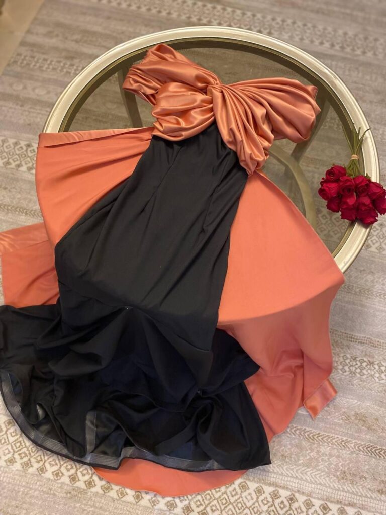 ⁦فساتين بذيل طويل⁩ - الصورة ⁦2⁩