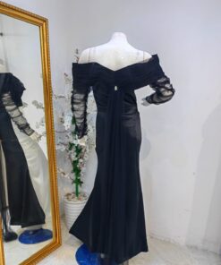 Alternative view of فساتين بذيل طويل