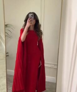 فساتين سهرة اكمام طويلة