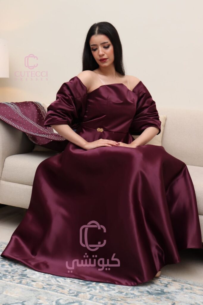 ⁦فساتين سهرة بذيل طويل⁩ - الصورة ⁦4⁩