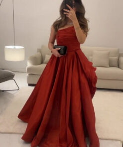 فستان سهرة جذاب