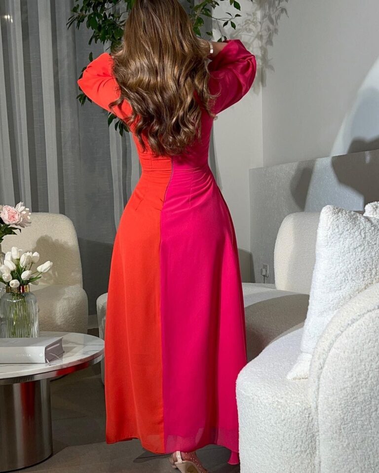 ⁦فساتين سهرة أكمام طويلة⁩ - الصورة ⁦2⁩