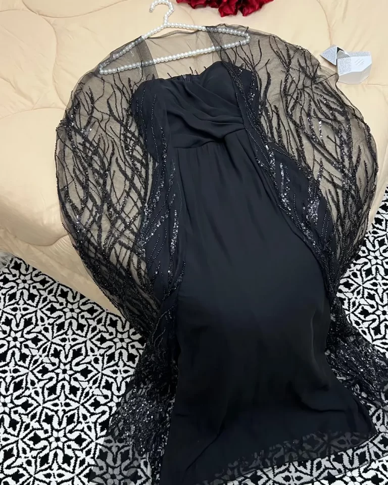 ⁦فساتين سهرة ب اكمام طويلة⁩ - الصورة ⁦4⁩