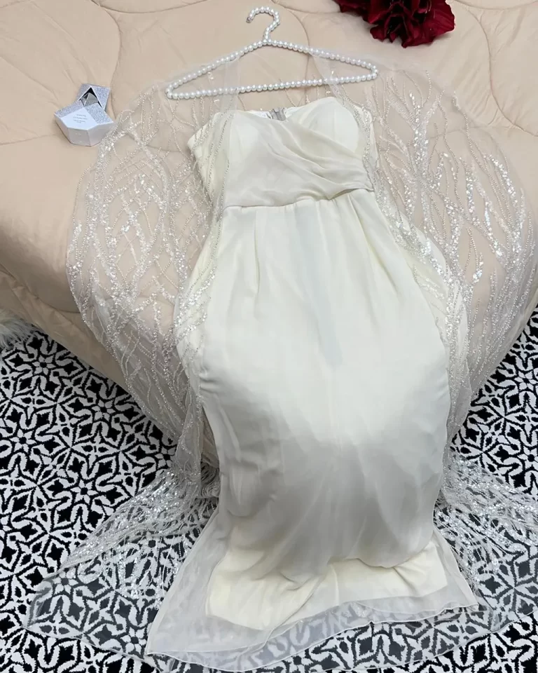 ⁦فساتين سهرة ب اكمام طويلة⁩ - الصورة ⁦2⁩