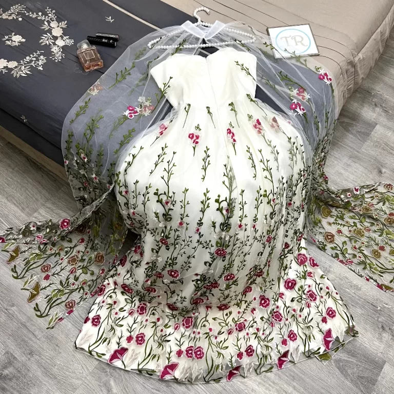 ⁦فساتين مشاهير العرب⁩ - الصورة ⁦4⁩