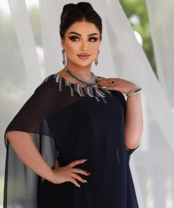 فساتين لون اسود كريب