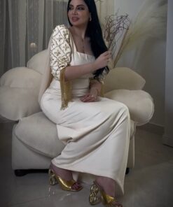 فستان ناعمة وجذابة
