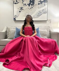 فساتين لون فوشي