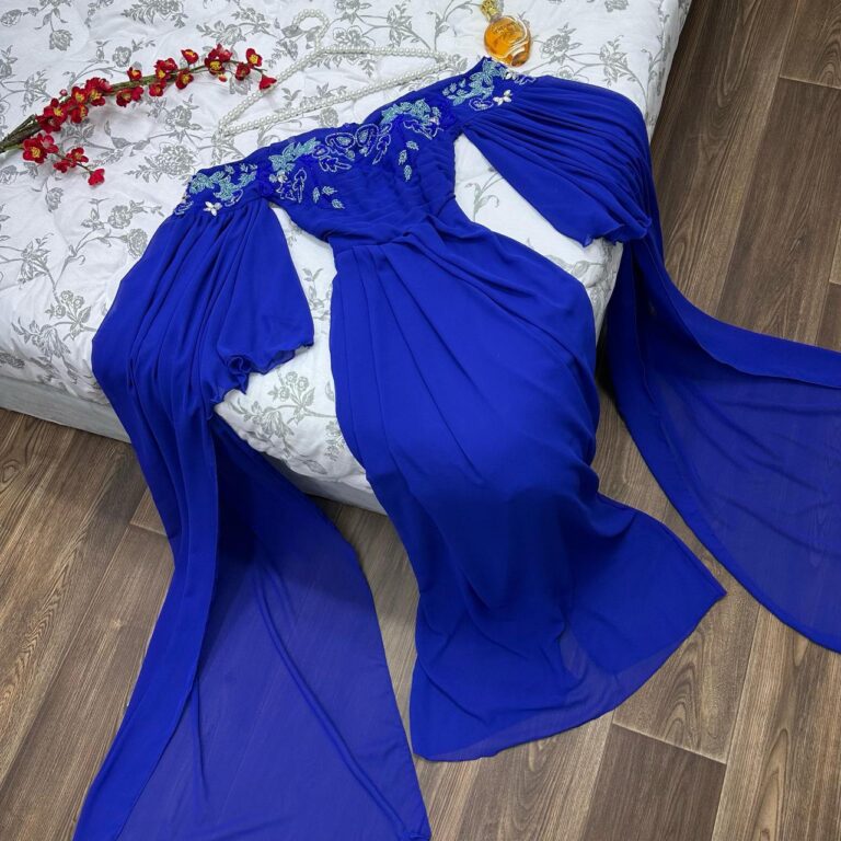 ⁦فساتين با كمام طويلة⁩ - الصورة ⁦3⁩