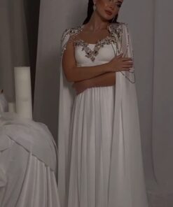 فساتين نسائية لعشاق الموضه