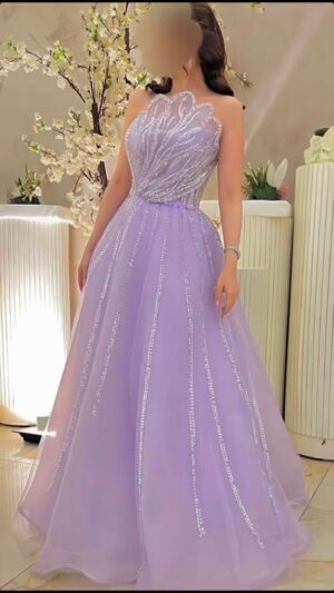 فساتين طويلة