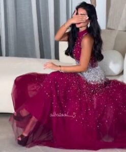 فساتين لون فوشيا