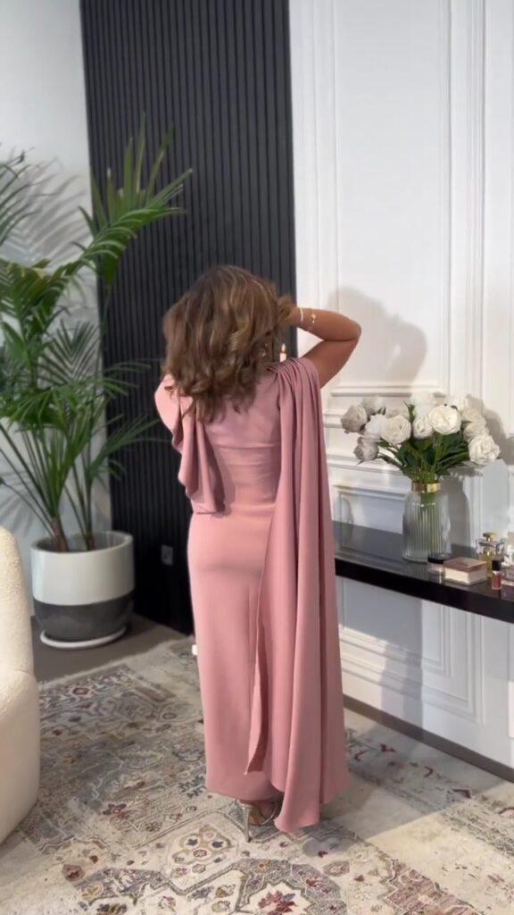 ⁦فساتين حفلة⁩ - الصورة ⁦2⁩