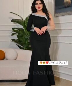 فستان لون اسود جميل وانيق
