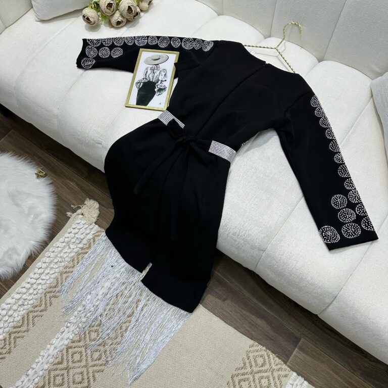 ⁦فساتين سهرة لون اسود⁩ - الصورة ⁦3⁩