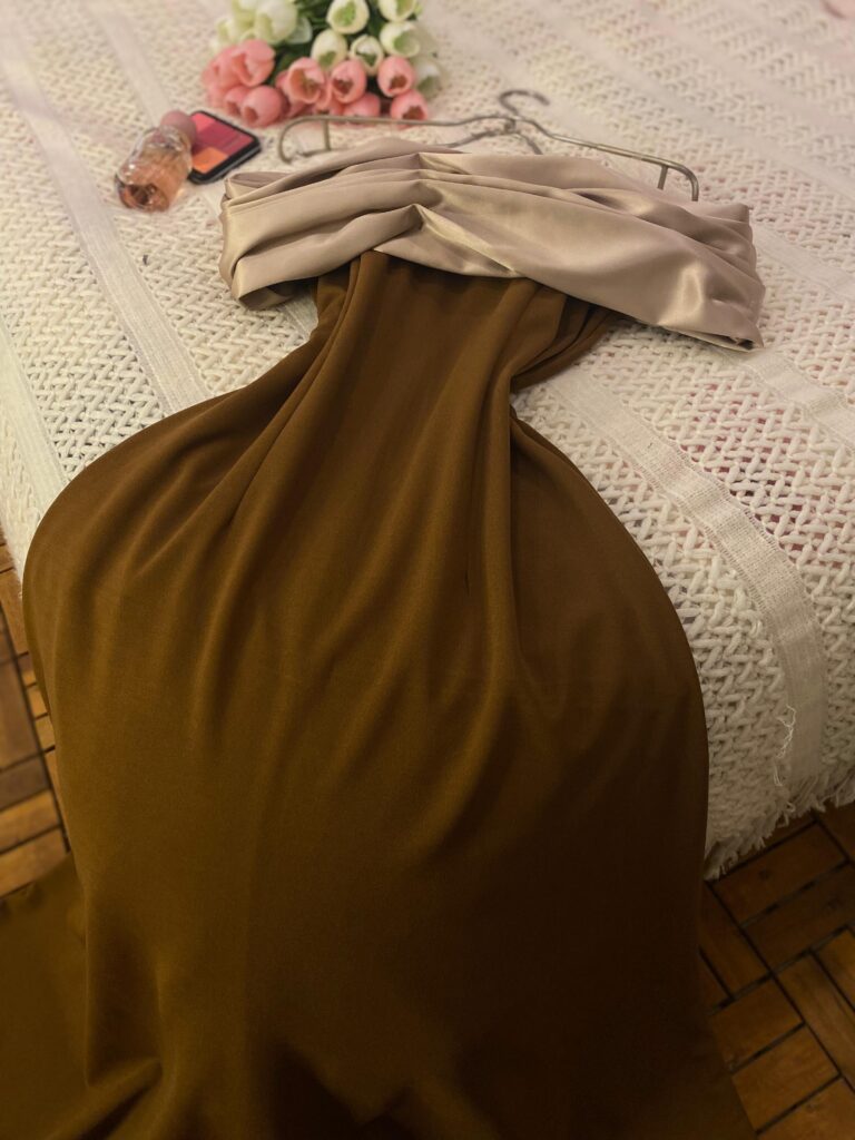 ⁦فساتين سهرة كريب استرتش⁩ - الصورة ⁦3⁩