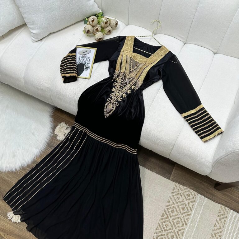 ⁦جلابية عسيري مخمل⁩ - الصورة ⁦6⁩