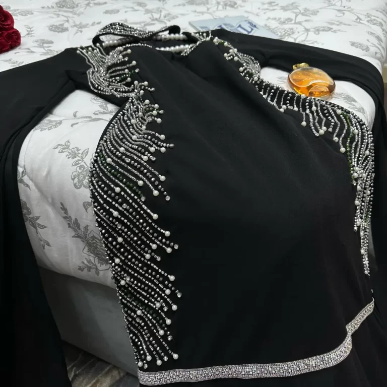 ⁦فساتين سهرة كريب جوج⁩ - الصورة ⁦3⁩