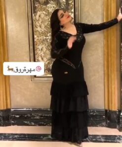فستان مخمل أسود