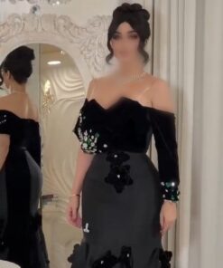 فستان أسود خامة شانطون +قطيفه متطرز