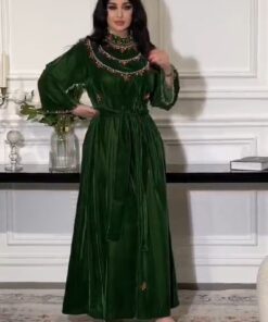 فساتين سهرة مخمل جميلة