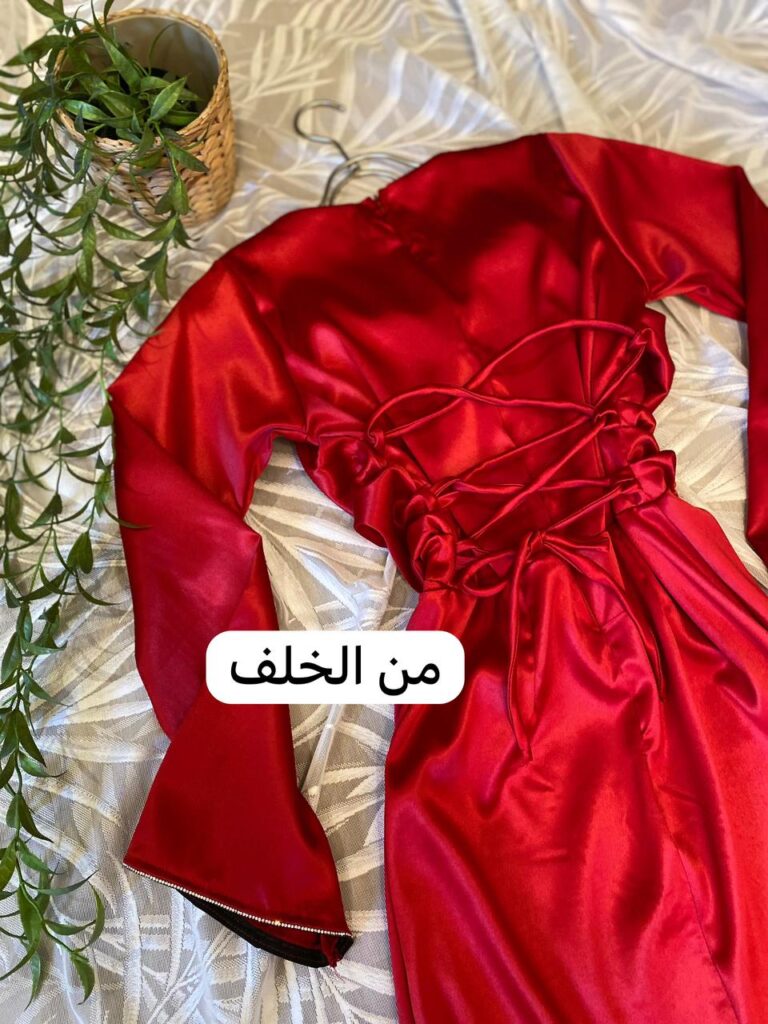 ⁦فستان لون احمر⁩ - الصورة ⁦6⁩