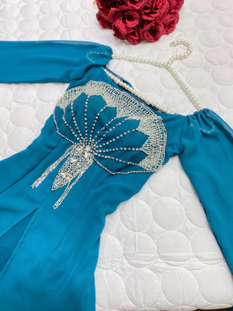 ⁦فستان ناعم⁩ - الصورة ⁦3⁩