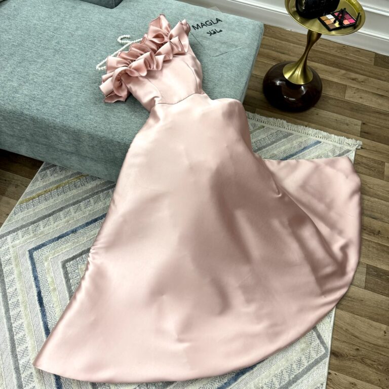 ⁦فساتين سهرة جميلة⁩ - الصورة ⁦3⁩
