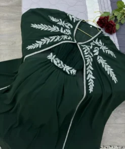 Alternative view of فساتين سهرة لون أخضر