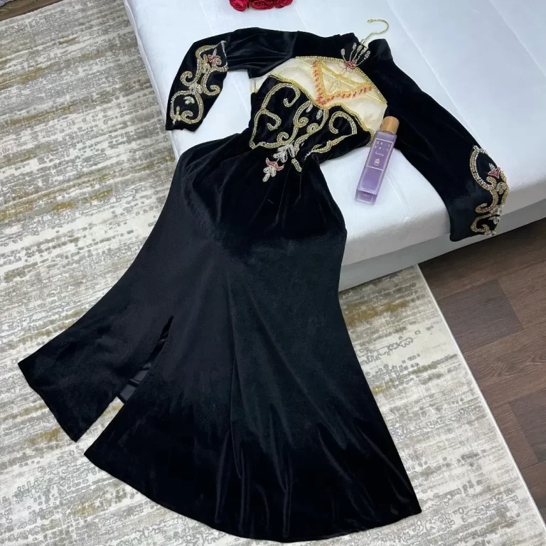 ⁦فساتين سهرة اسود جميل⁩ - الصورة ⁦4⁩
