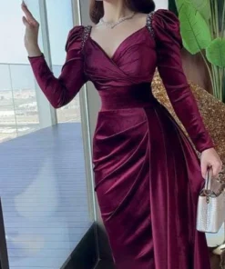 فساتين سهرة مخمل