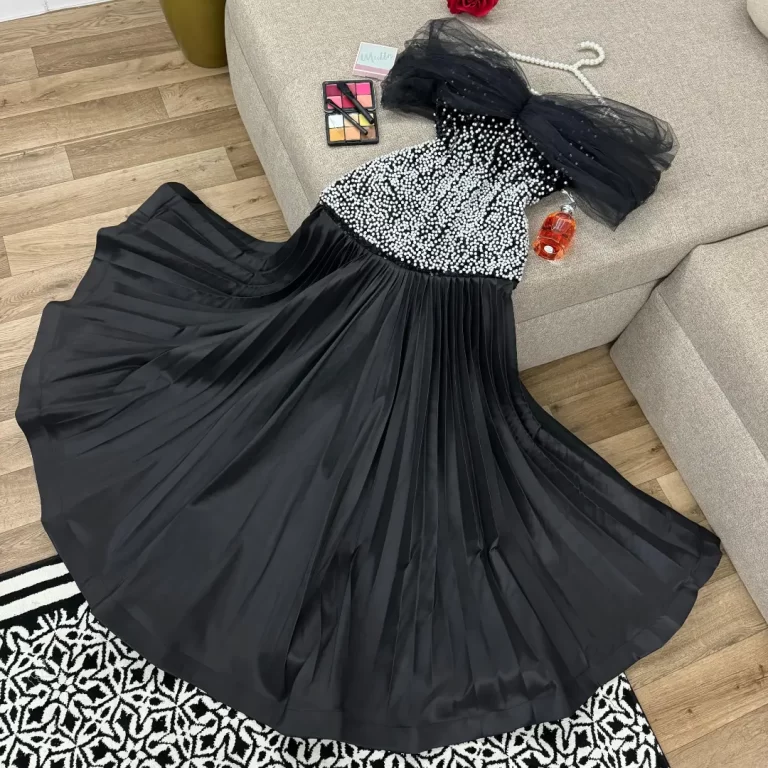 ⁦فساتين سهرة لون أسود⁩ - الصورة ⁦4⁩