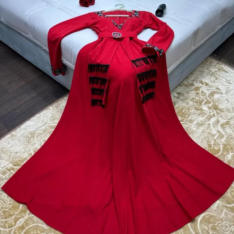 ⁦فستان سهرة كريب استرتش⁩ - الصورة ⁦3⁩