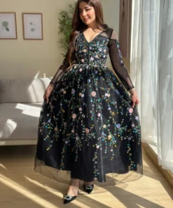فساتين سهرة لون أسود