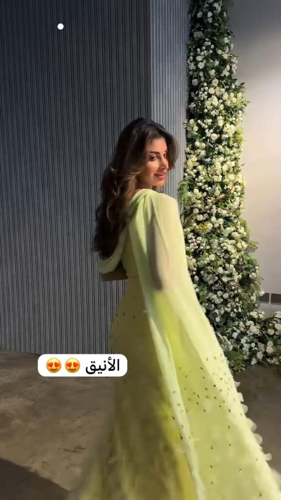 ⁦فساتين سهرة لون ليموني⁩ - الصورة ⁦3⁩