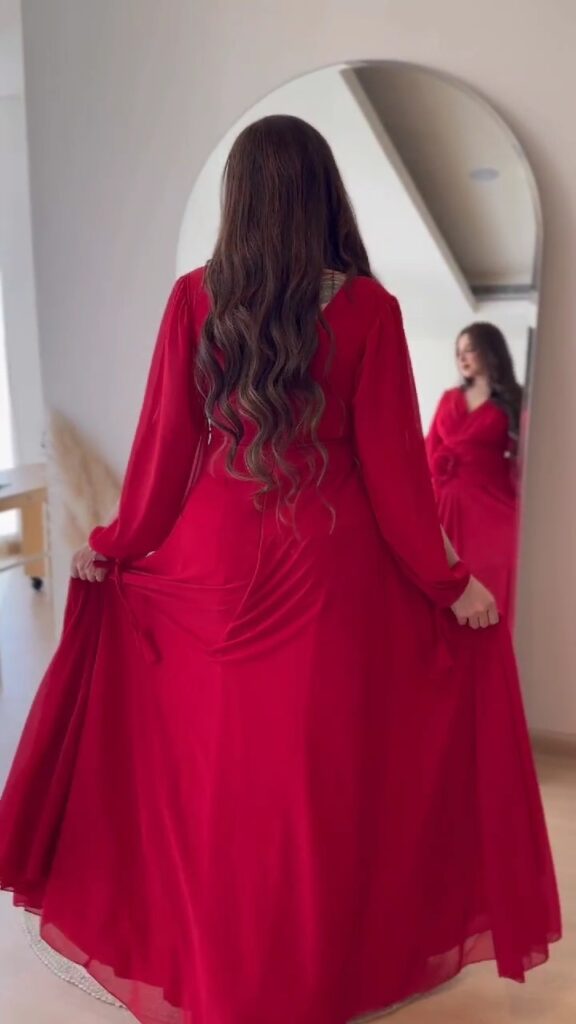 ⁦فساتين سهرة الون جميلة⁩ - الصورة ⁦8⁩