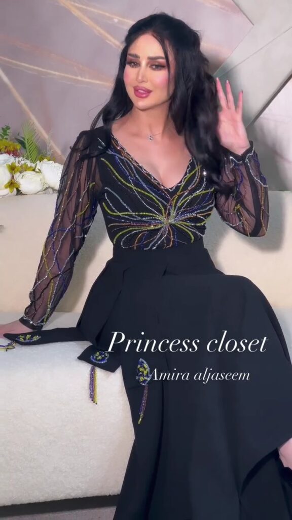 ⁦فستان سهرة جميل لون اسود⁩ - الصورة ⁦3⁩