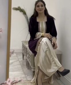 فساتين سهرة قطيفة