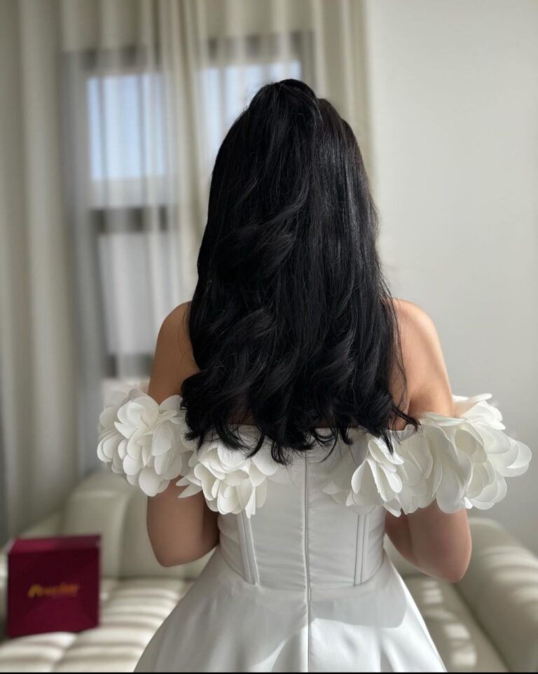 ⁦فساتين سهرة لون ابيض⁩ - الصورة ⁦3⁩