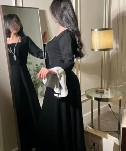 Alternative view of فساتين سهرة لون أسود