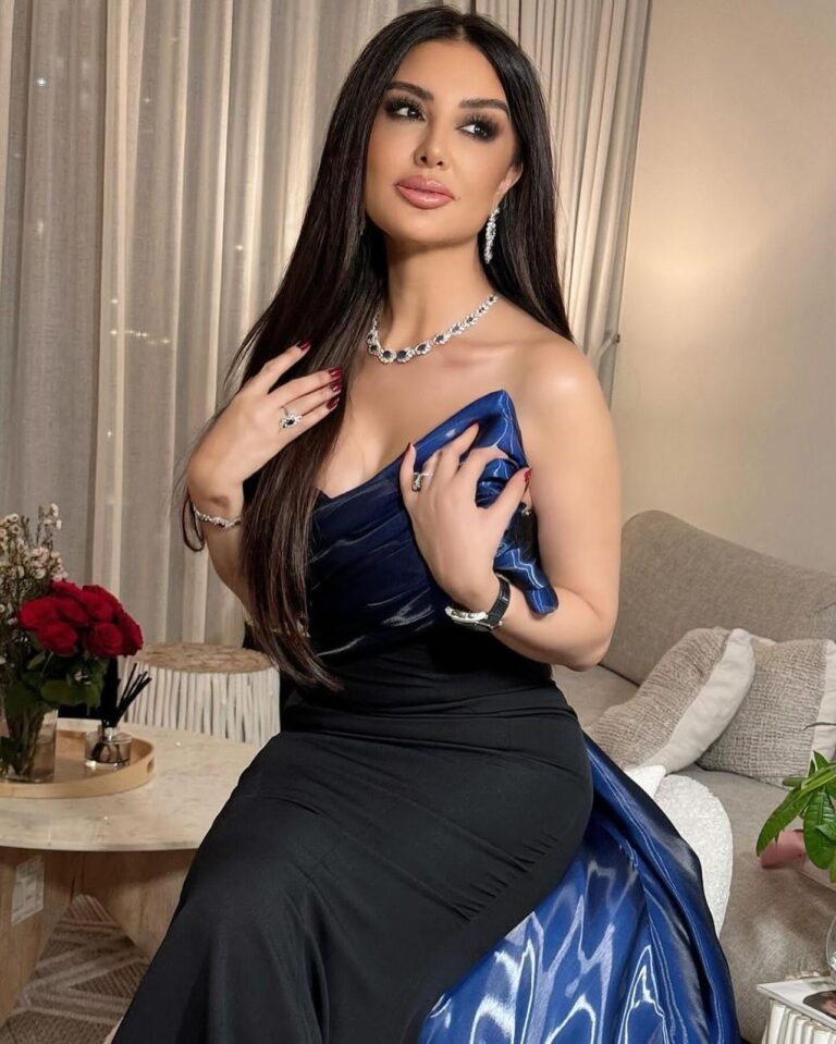 ⁦فستان ناعم⁩ - الصورة ⁦2⁩