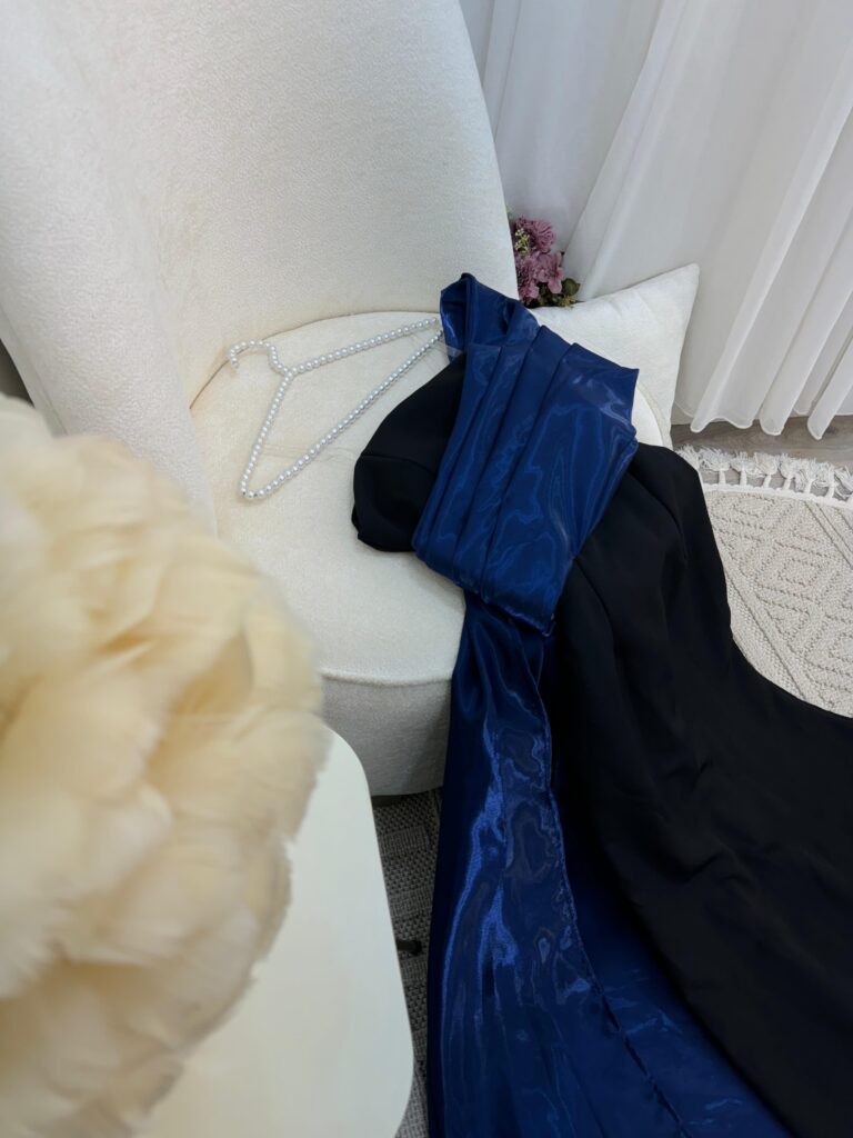 ⁦فستان ناعم⁩ - الصورة ⁦3⁩