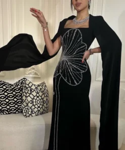فساتين سهرة لون أسود