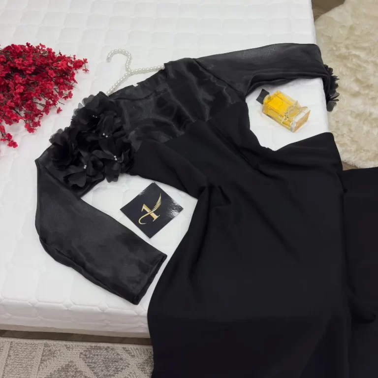 ⁦فستان سهرة اسود طويل⁩ - الصورة ⁦2⁩