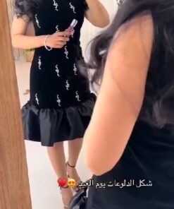 Alternative view of فساتين قصيرة